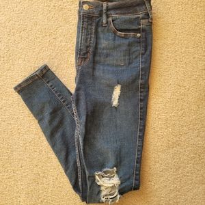 Old Navy Extra High-Waisted Rockstar Jeans
